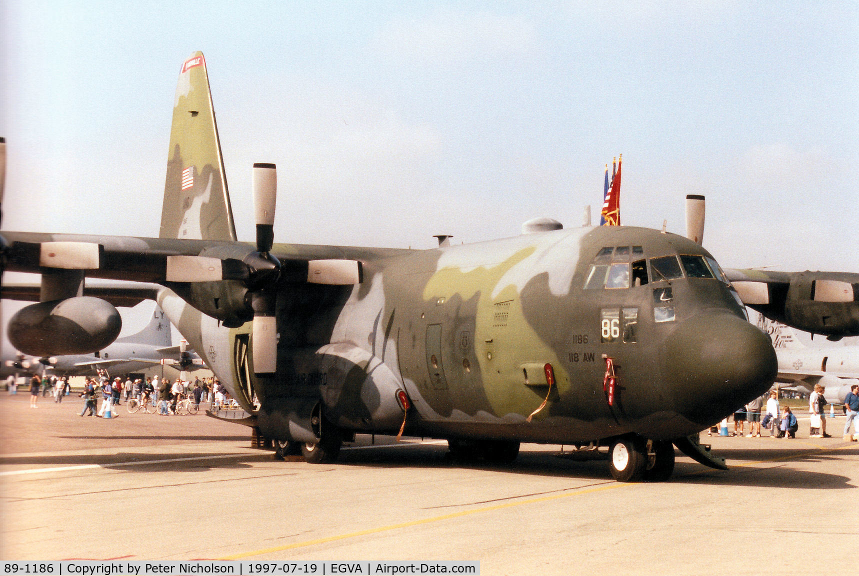 89-1186, 1989 Lockheed C-130H Hercules C/N 382-5195, C-130H Hercules, callsign Music 86, of 105th Airlift Squadron Tennessee Air National Guard on display at the 1997 Intnl Air Tattoo at RAF Fairford.