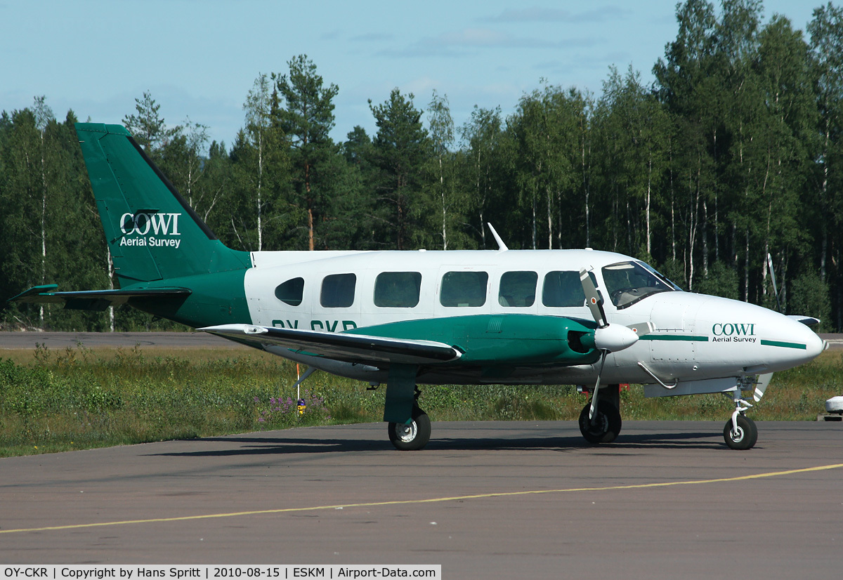 OY-CKR, Piper PA-31-350 Chieftain C/N 31-7652124, Piper Navajo Chieftain