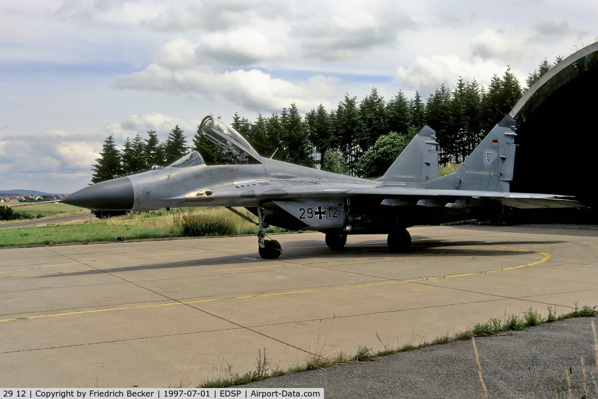29 12, Mikoyan-Gurevich MiG-29A C/N 2960525132/3509, MiG29A at Fliegerhorst Pferdsfeld