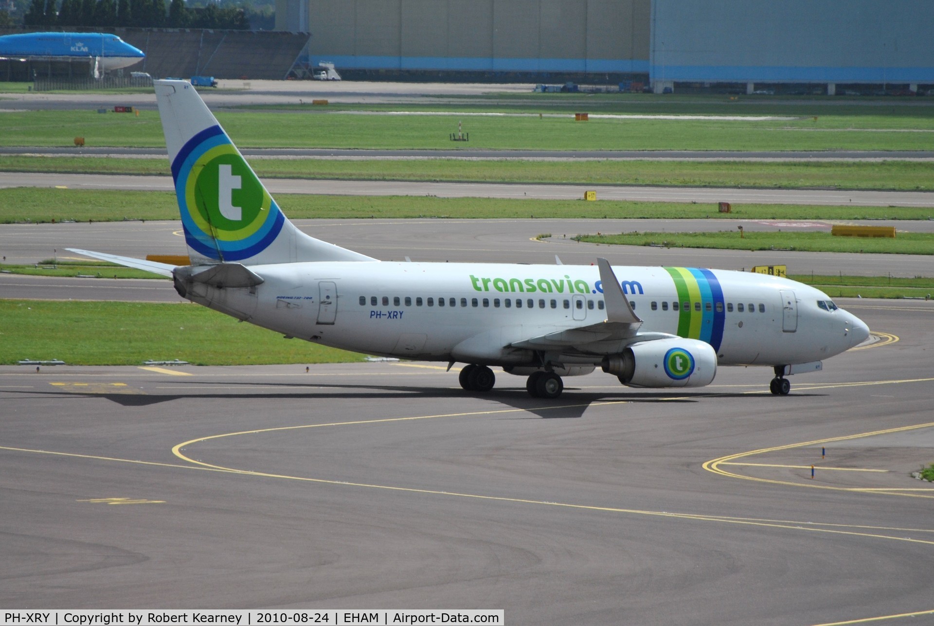 PH-XRY, 2003 Boeing 737-7K2 C/N 33463, Transavia taxiing out for departure