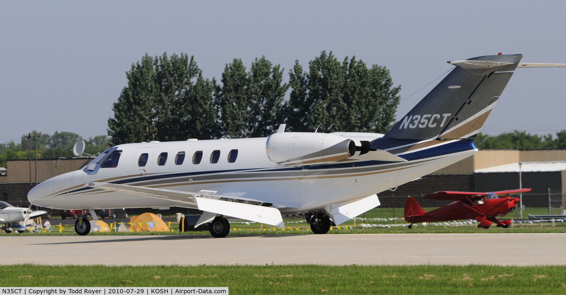 N35CT, 2002 Cessna 525A CitationJet CJ2 C/N 525A-0120, EAA AIRVENTURE 2010