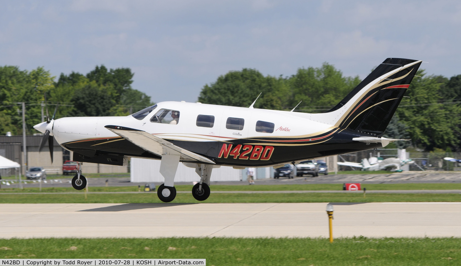 N42BD, 1988 Piper PA-46-310P Malibu C/N 4608122, EAA AIRVENTURE 2010