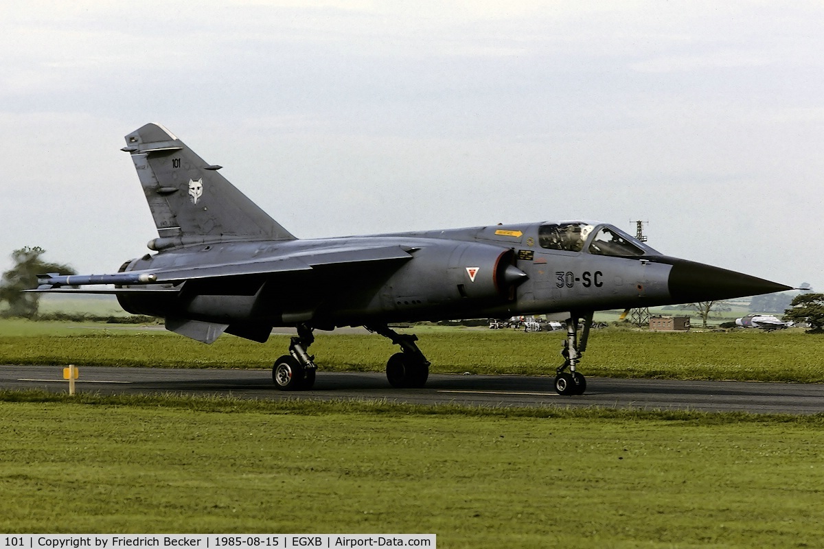 101, Dassault Mirage F.1C C/N Not found 101, taxying to the active at RAF Binbrook, never forget crashgate No. 5