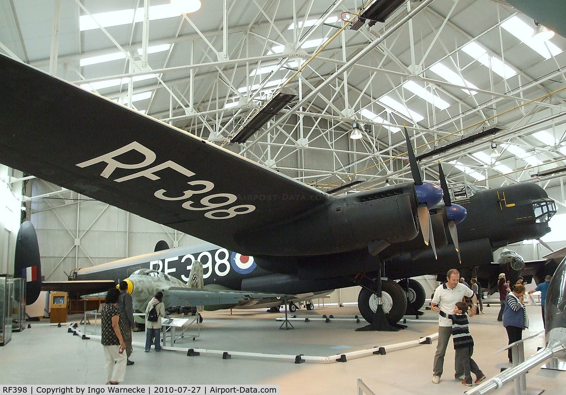 RF398, 1945 Avro 694 Lincoln B.2 C/N Not found RF398, Avro Lincoln B2 at the RAF Museum, Cosford