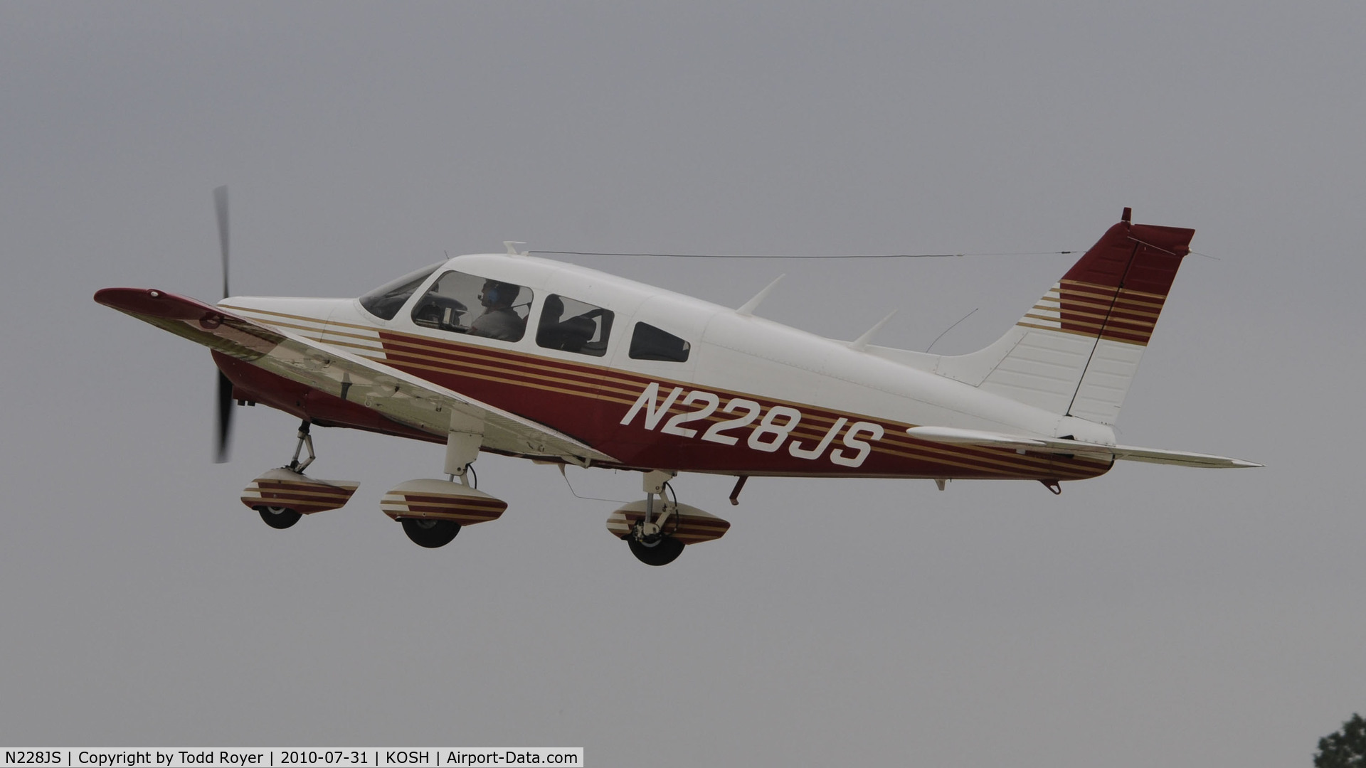 N228JS, 1974 Piper PA-28-151 Cherokee C/N 28-7415103, EAA AIRVENTURE 2010
