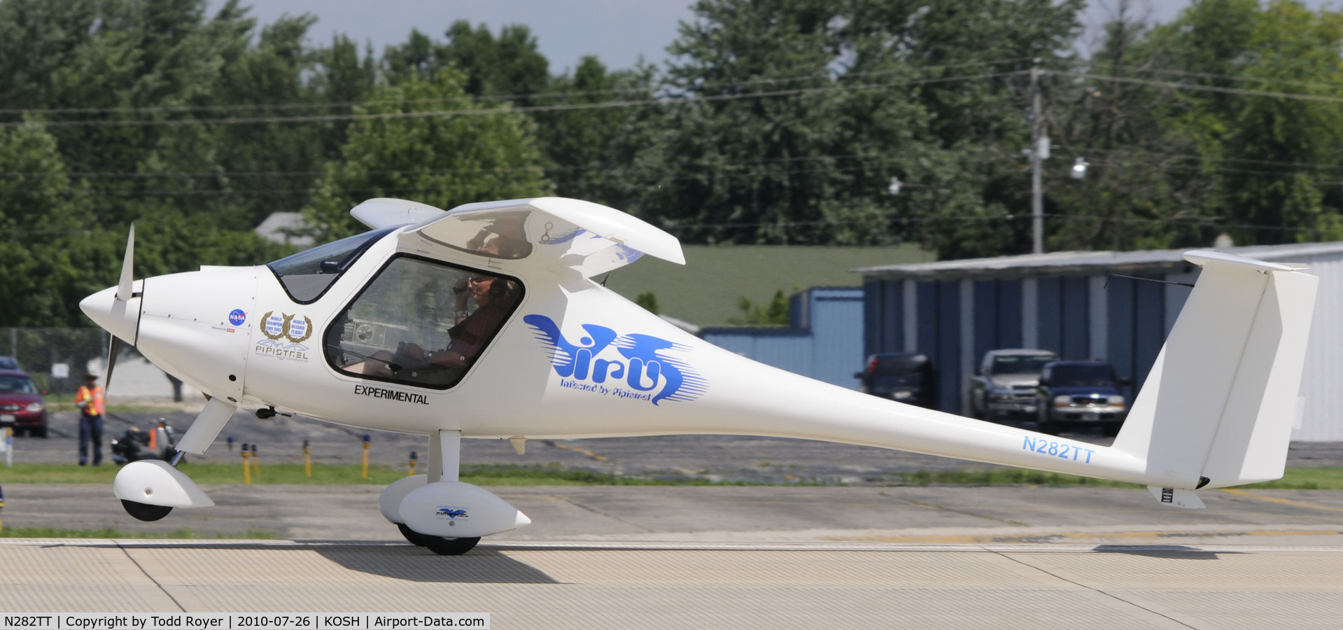 N282TT, 2005 Pipistrel Virus 912 C/N 172V9120505, EAA AIRVENTURE 2010