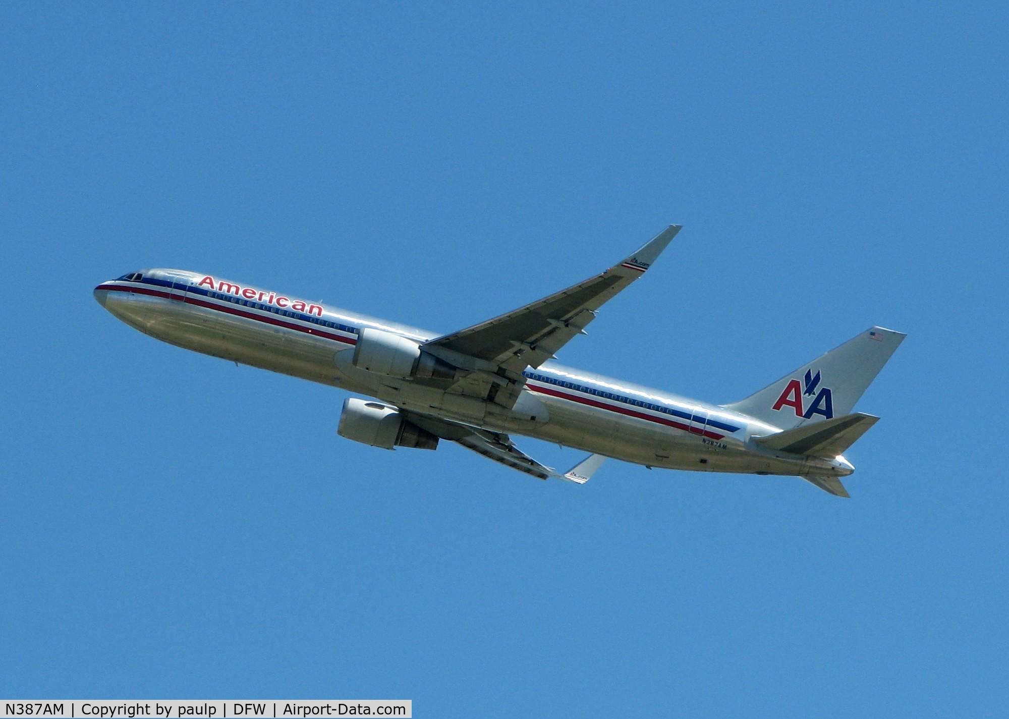 N387AM, 1994 Boeing 767-323 C/N 27184, American 767 with winglets departing DFW.