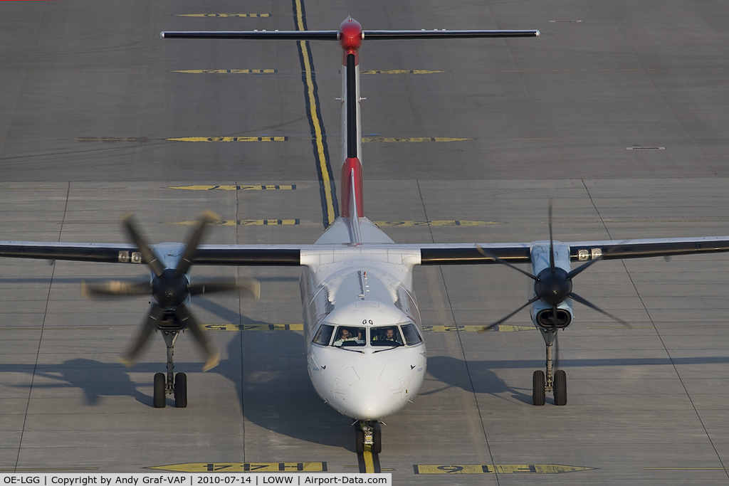 OE-LGG, 2002 De Havilland Canada DHC-8-402Q Dash 8 C/N 4074, Austrian Arrows DHC 8-400