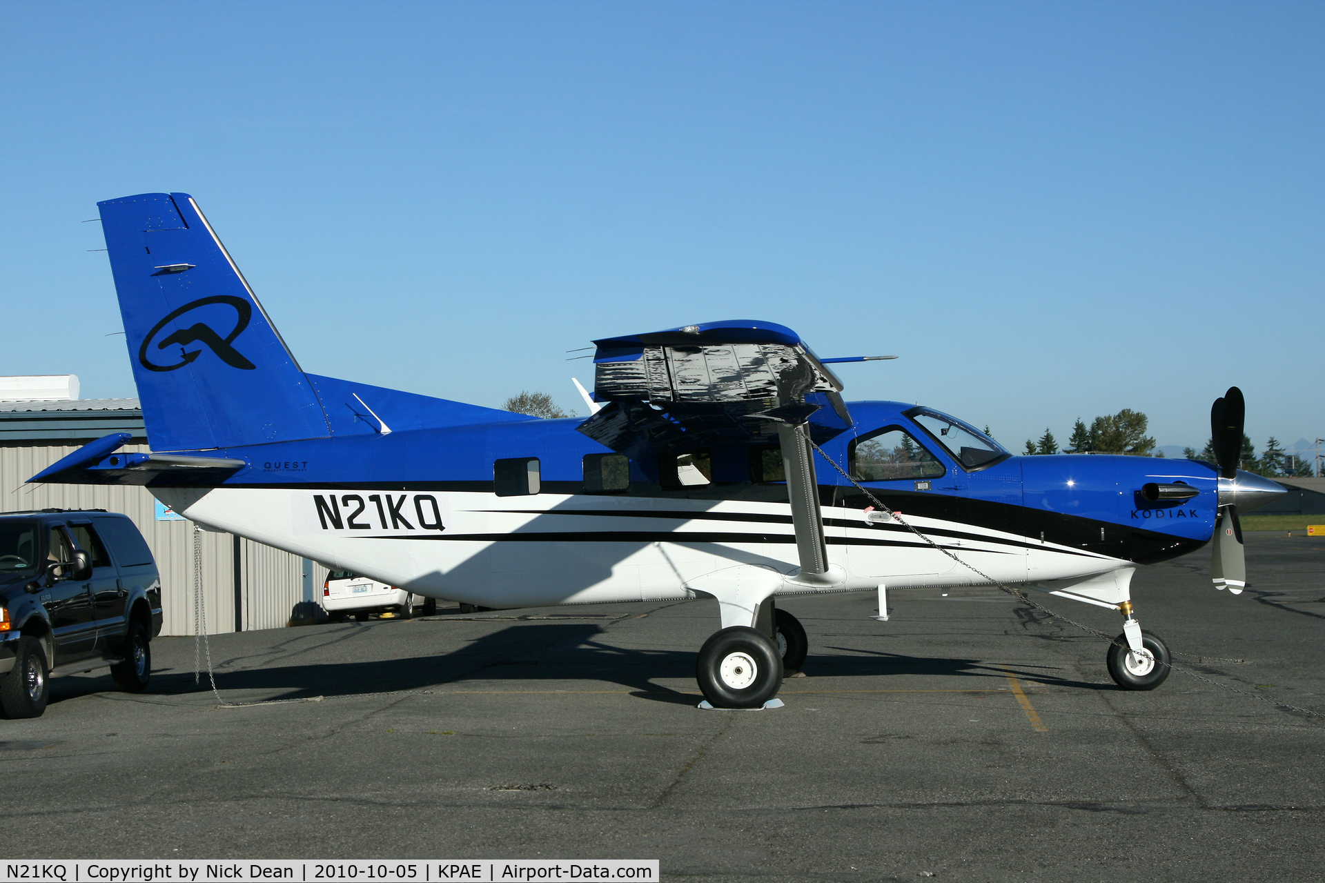 N21KQ, 2010 Quest Kodiak 100 C/N 100-0044, KPAE The latest Kodiak 100 sitting outside the Sunquest Air Specialties paint shop this afternoon awaiting pick up by the factory.