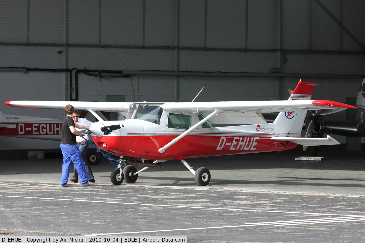 D-EHUE, Cessna 152 C/N 15282964, TFC Flightschool, Reims Cessna F152, CN: F15282964