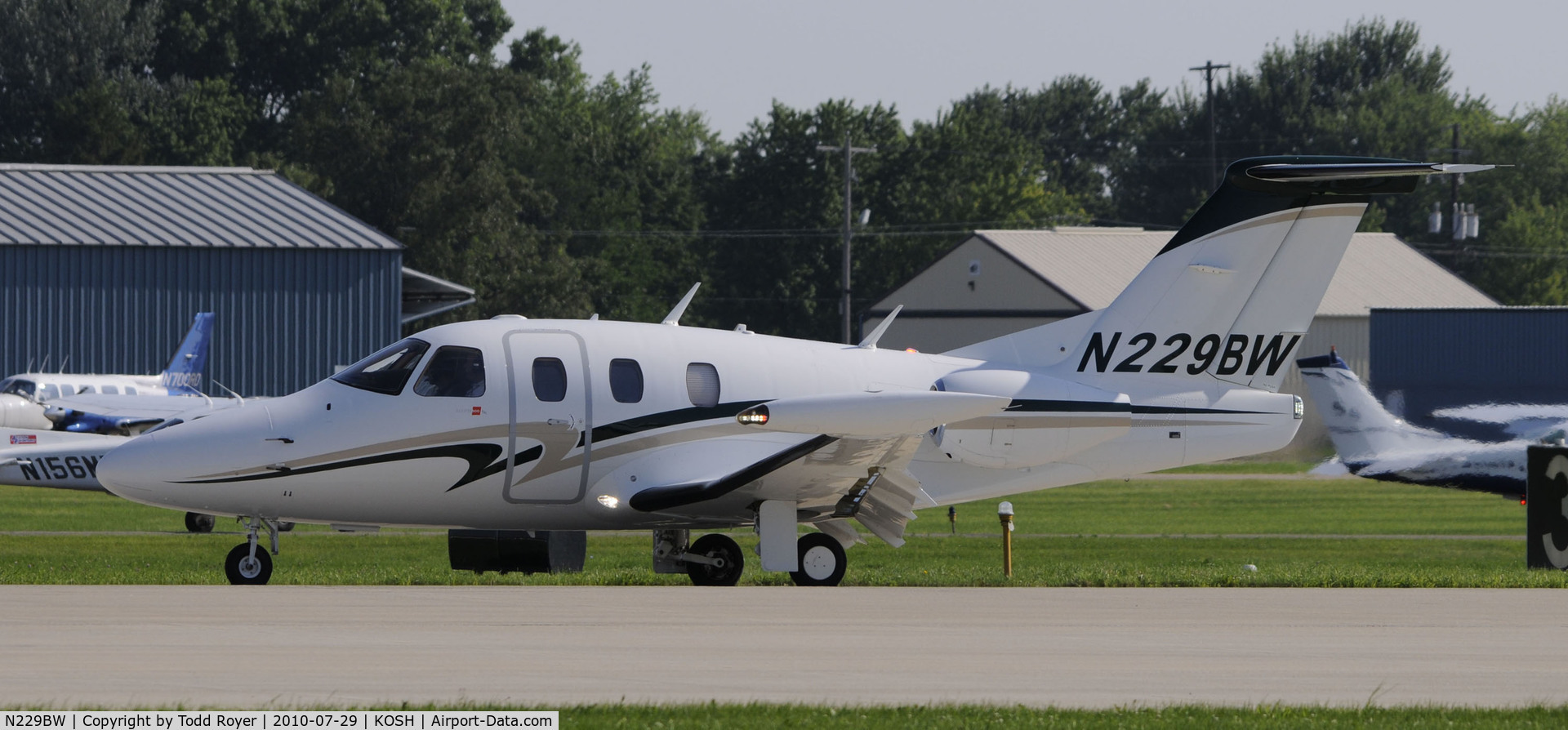 N229BW, 2006 Eclipse Aviation Corp EA500 C/N 000004, EAA AIRVENTURE 2010