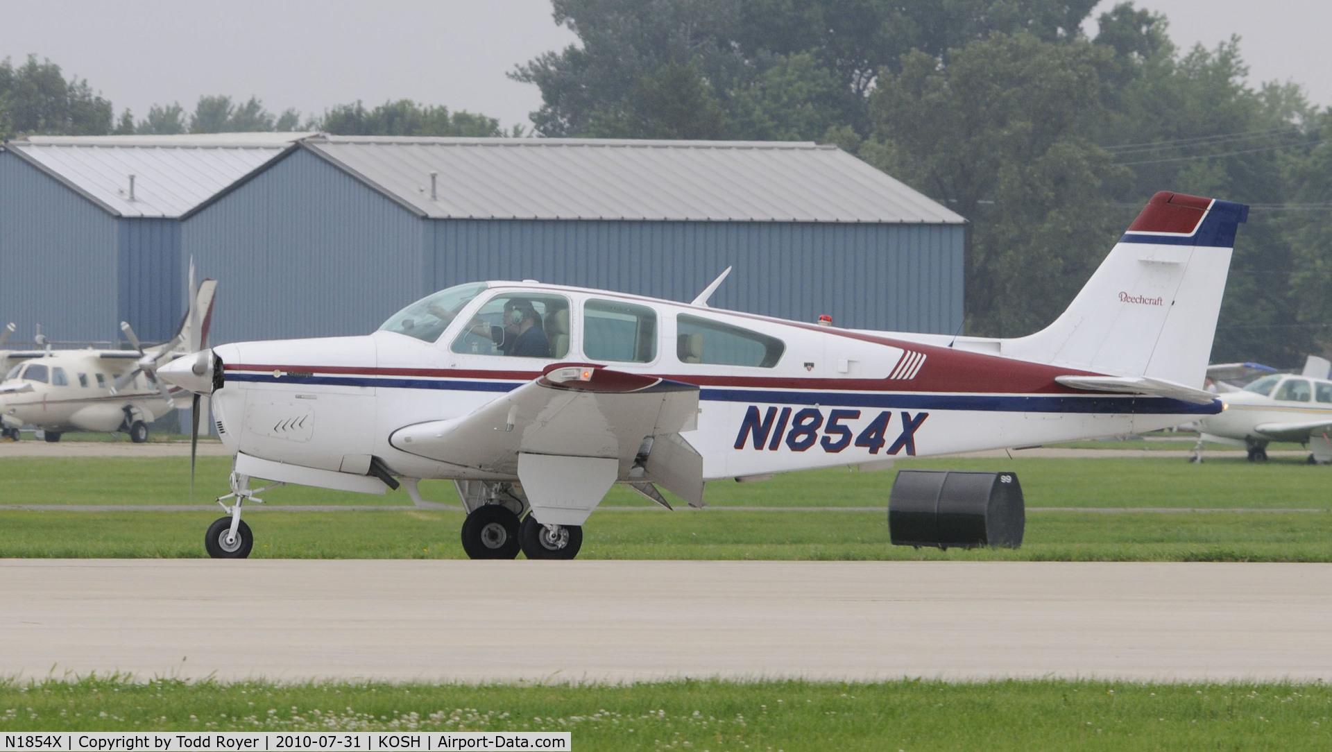N1854X, 1981 Beech F33A Bonanza C/N CE-983, EAA AIRVENTURE 2010