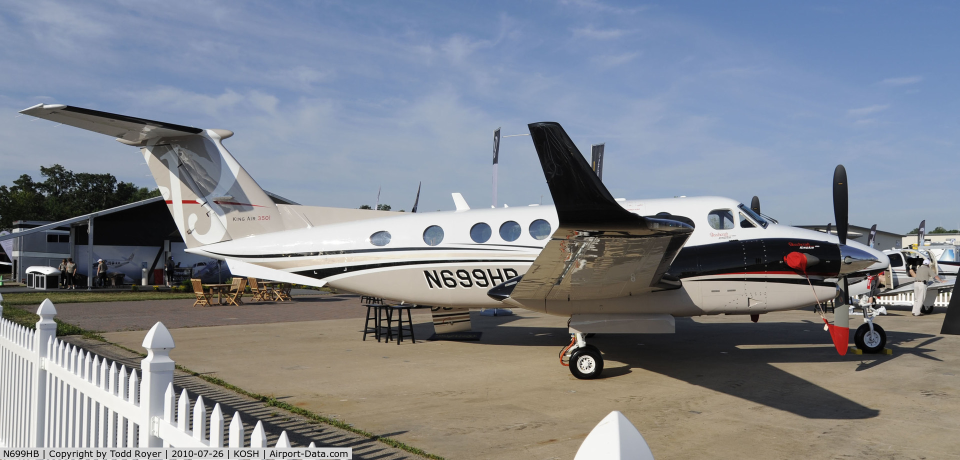 N699HB, 2010 Hawker Beechcraft 350 Super King Air (B300) C/N FL-699, EAA ARIVENTURE 2010