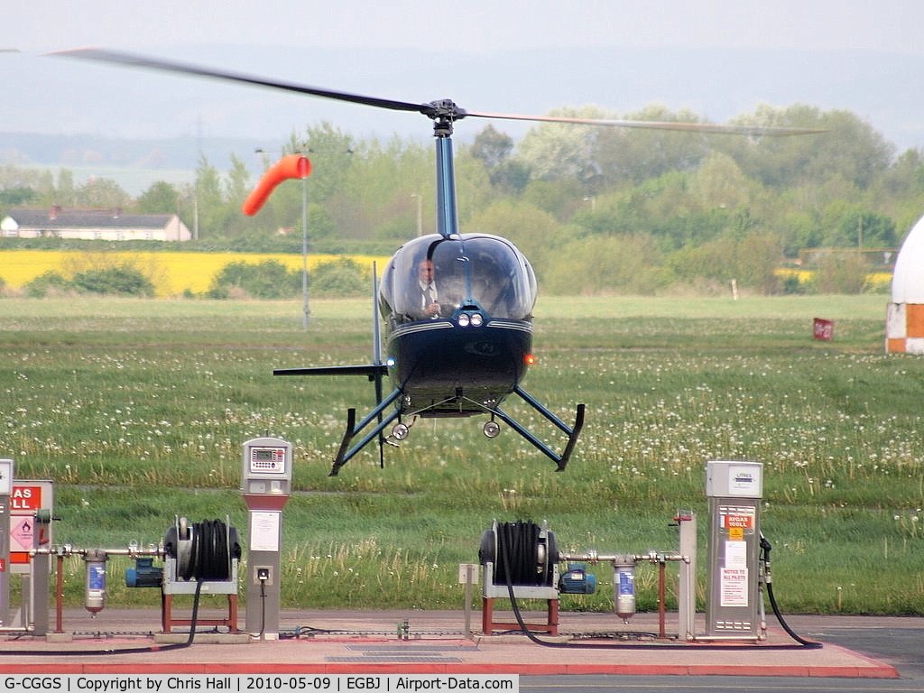 G-CGGS, 2009 Robinson R44 Raven II C/N 12967, Robinson R44 Raven II