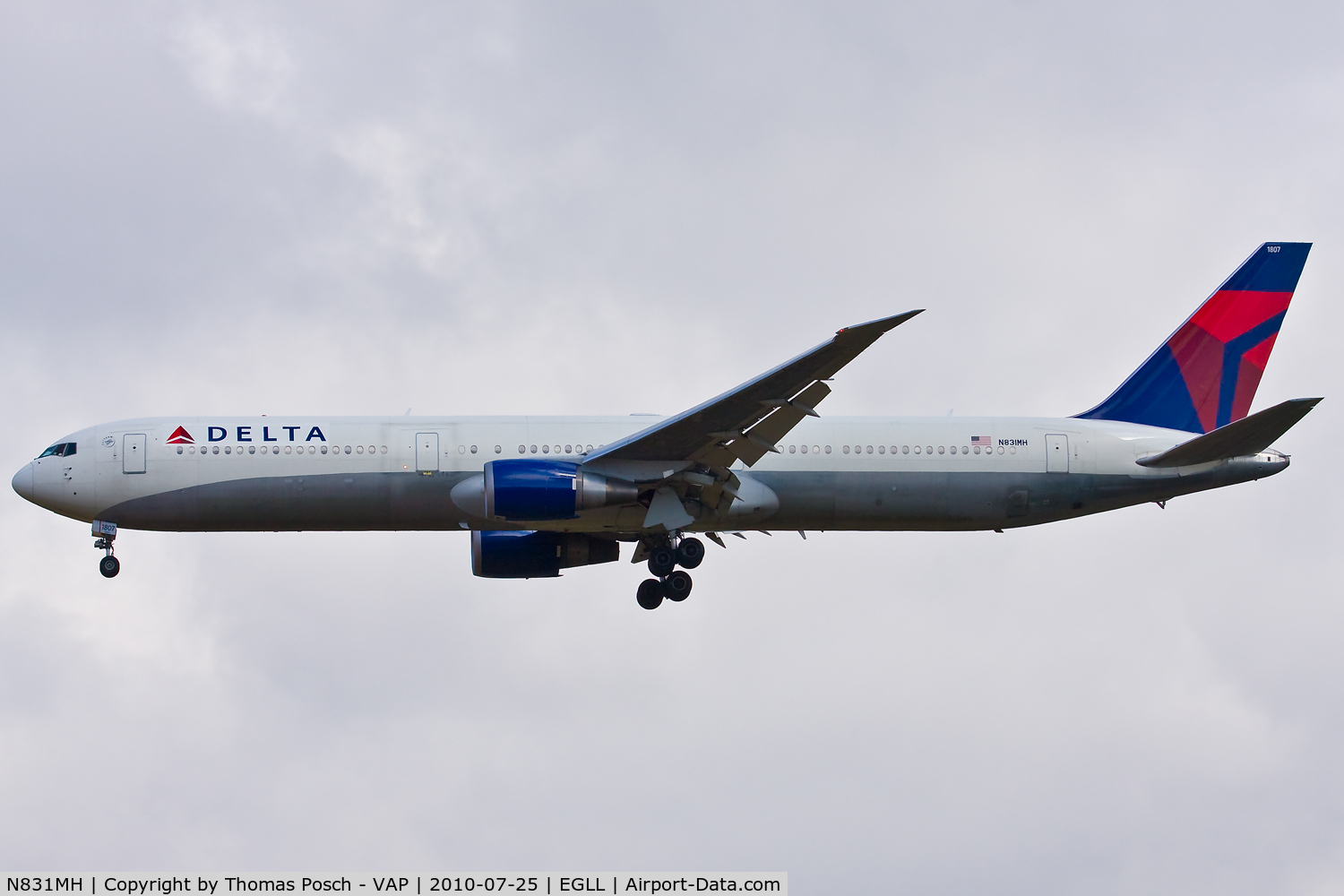 N831MH, 2000 Boeing 767-432/ER C/N 29702, Delta Airlines