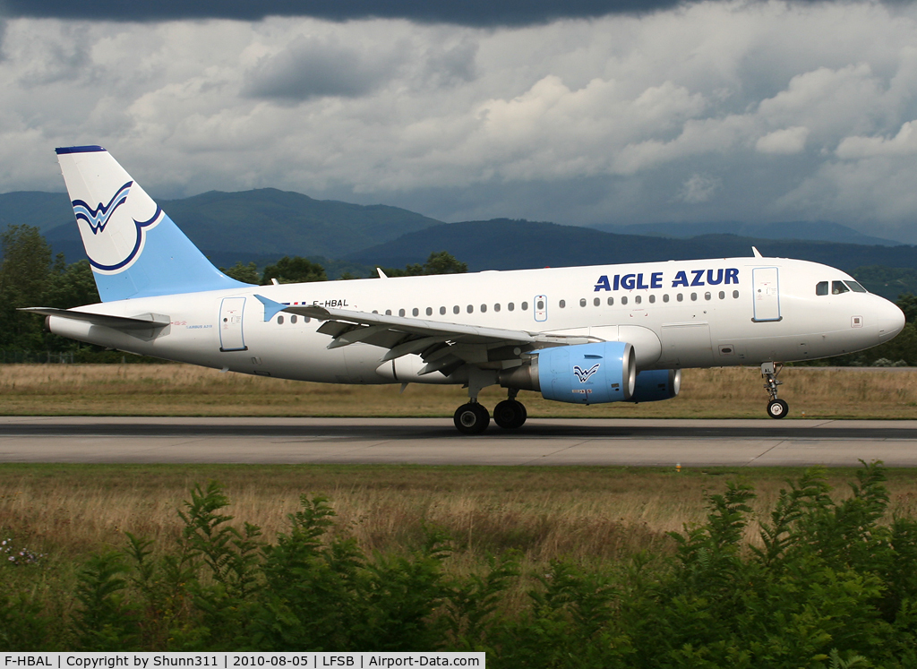 F-HBAL, 2006 Airbus A319-111 C/N 2870, Landing rwy 16