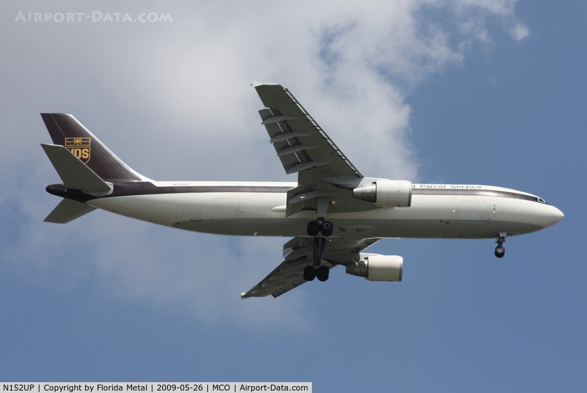 N152UP, 2003 Airbus A300F4-622R(F) C/N 835, UPS A300