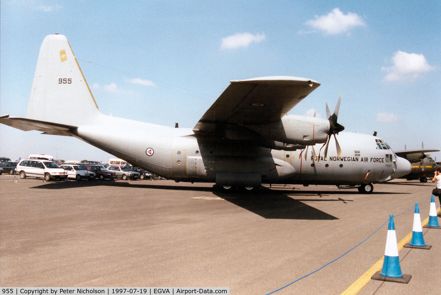 955, 1969 Lockheed C-130H Hercules C/N 382-4337, C-130H Hercules, callsign Norwegian 5041, of 335 Skv Royal Norwegian Air Force on display at the 1997 Intnl Air Tattoo at RAF Fairford.