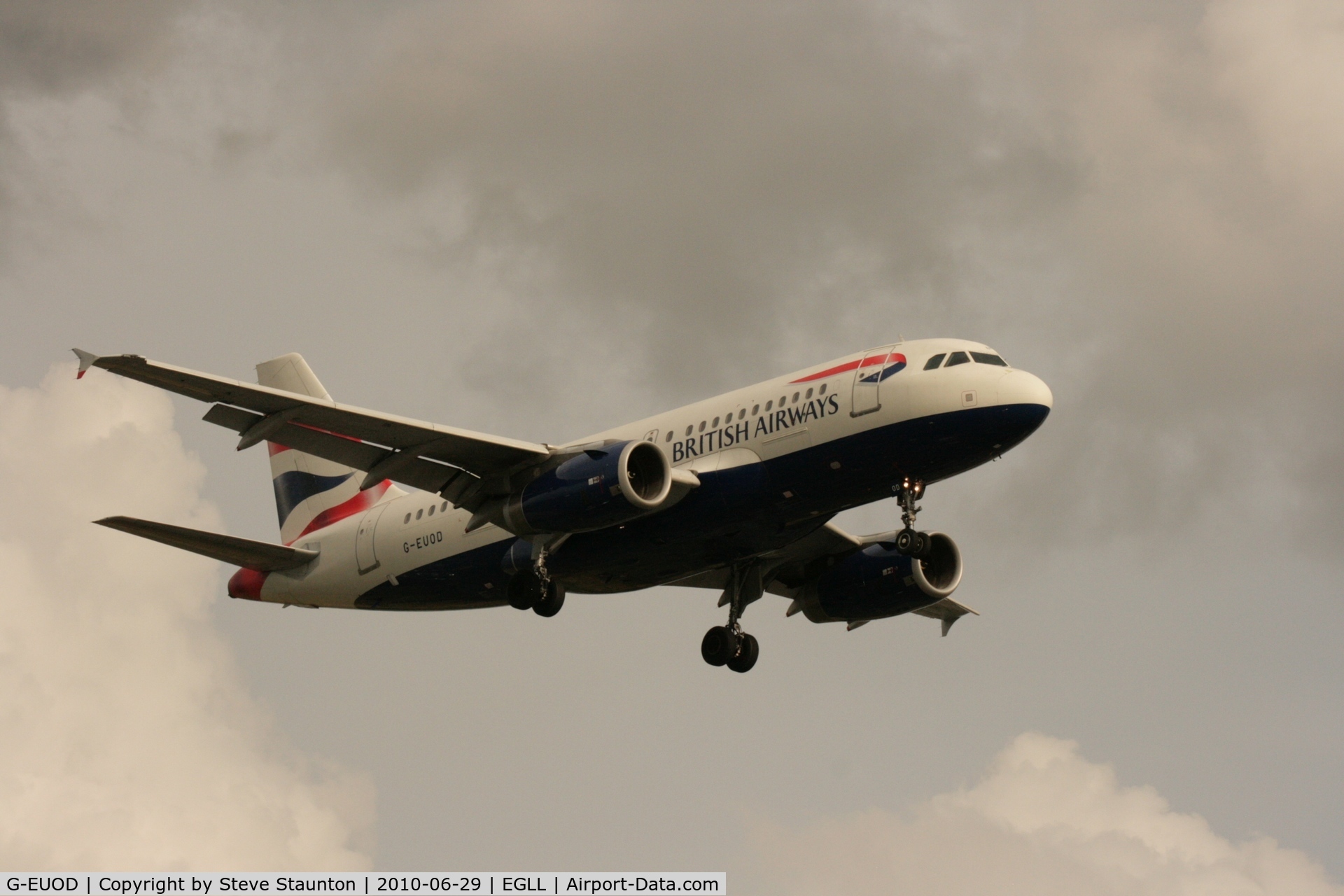 G-EUOD, 2001 Airbus A319-131 C/N 1558, Taken at Heathrow Airport, June 2010