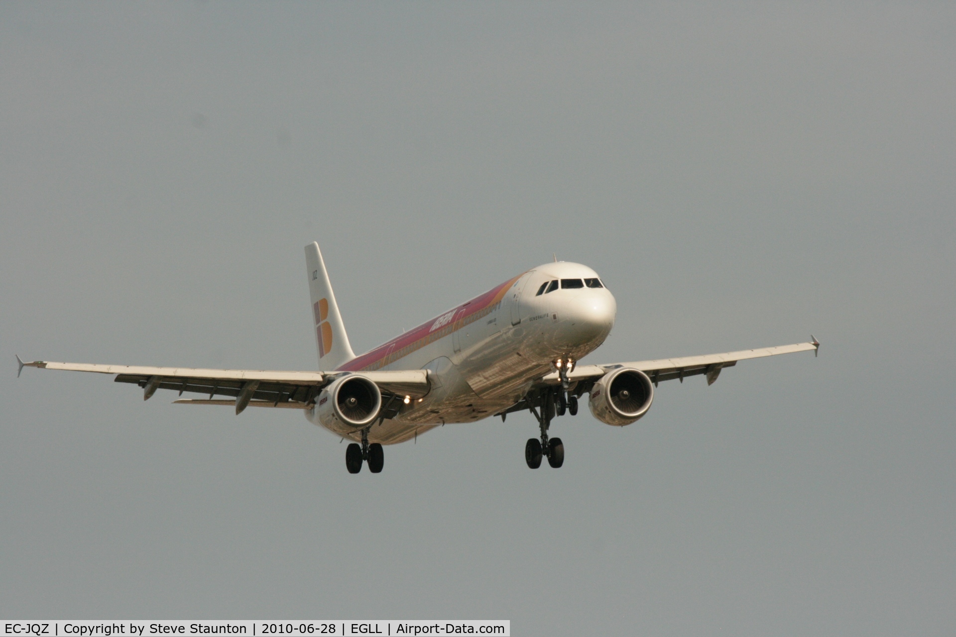 EC-JQZ, 2006 Airbus A321-211 C/N 2736, Taken at Heathrow Airport, June 2010