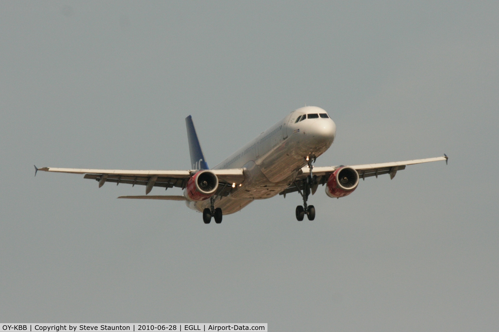 OY-KBB, 2001 Airbus A321-232 C/N 1642, Taken at Heathrow Airport, June 2010