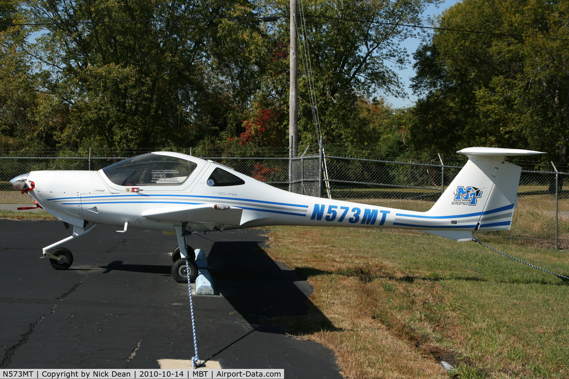 N573MT, 2003 Diamond DA-20C-1 Eclipse C/N C0219, KMBT