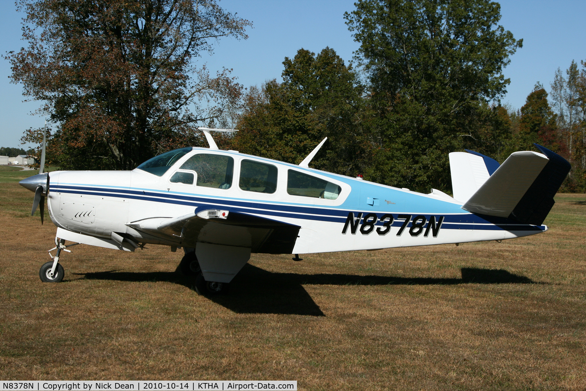 N8378N, 1968 Beech V35A Bonanza C/N D-8760, KTHA 