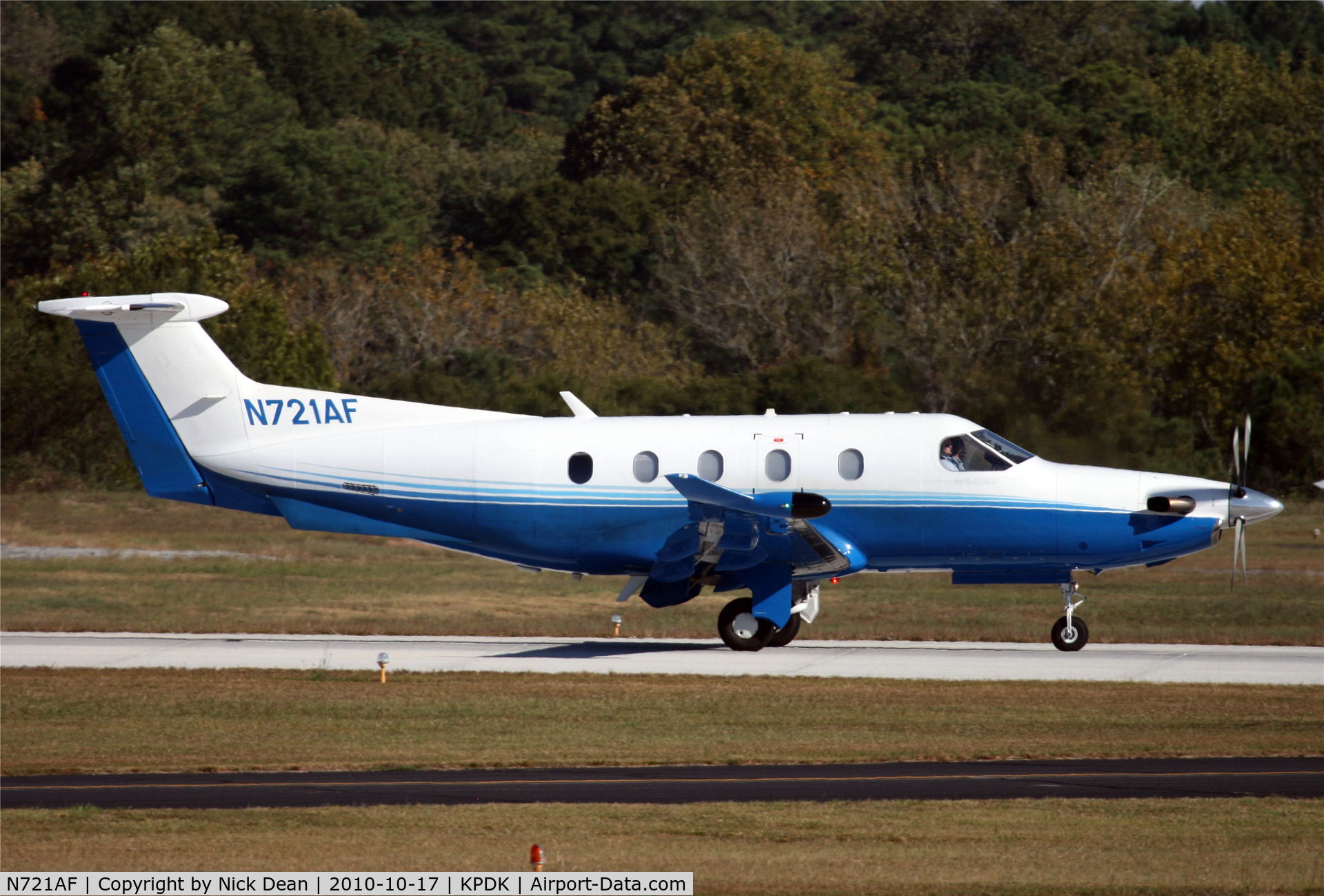 N721AF, 2006 Pilatus PC-12/47 C/N 721, KPDK NBAA 2010