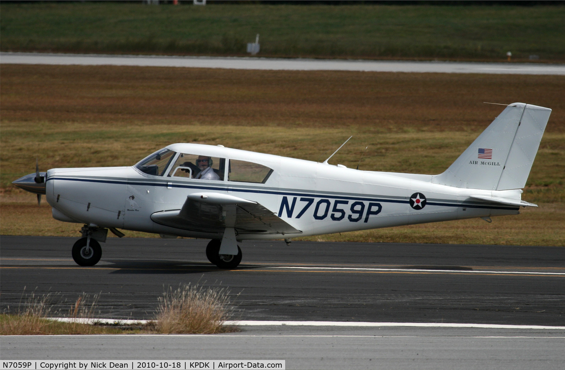 N7059P, 1960 Piper PA-24 C/N 24-2209, KPDK NBAA 2010