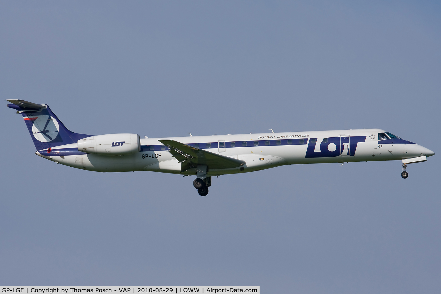 SP-LGF, 2000 Embraer EMB-145EP (ERJ-145EP) C/N 145308, LOT - Polish Airlines