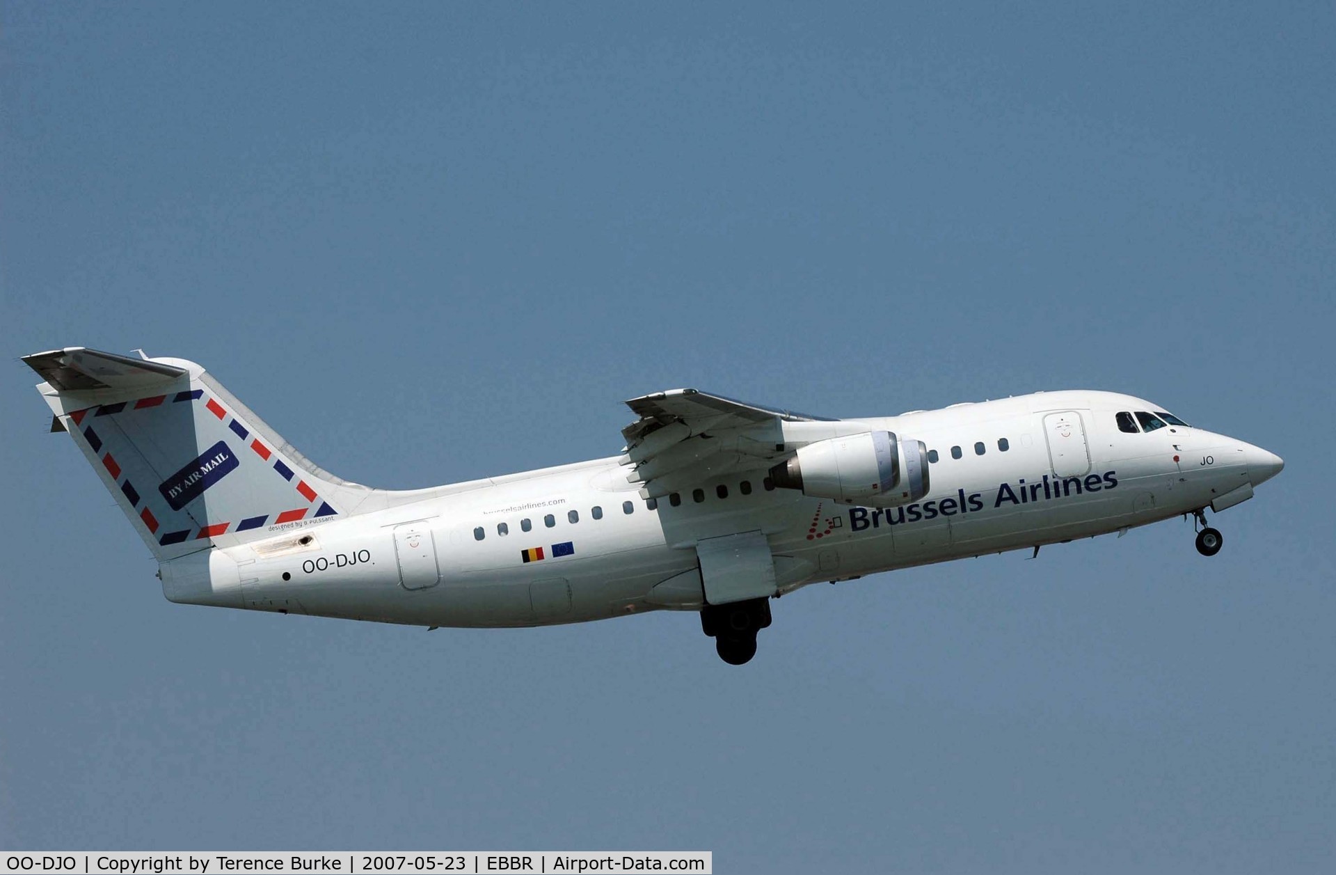 OO-DJO, 1995 British Aerospace Avro 146-RJ85 C/N E.2279, Brussels , Take off 07R