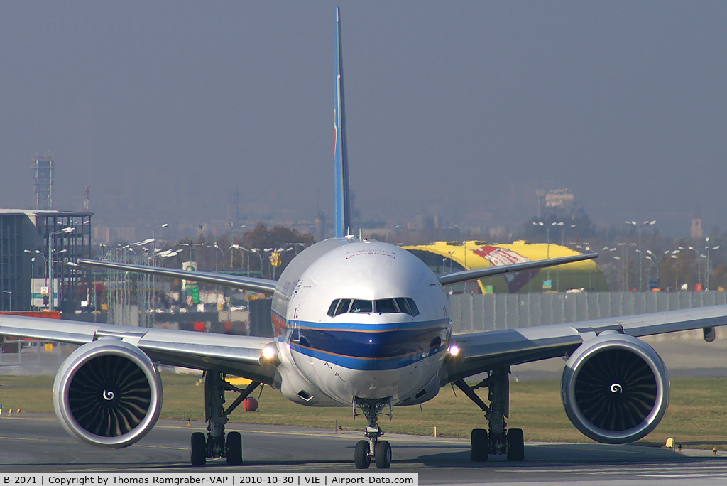 B-2071, 2009 Boeing 777-F1B C/N 37309, China Southern Airlines Boeing 777-200