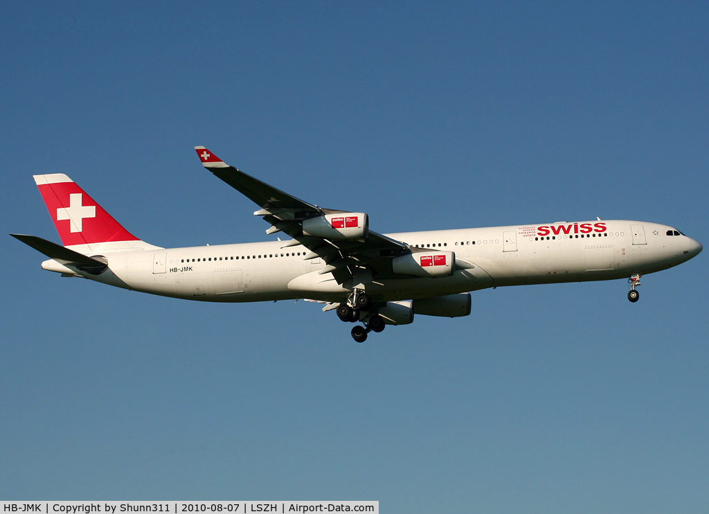 HB-JMK, 1997 Airbus A340-313 C/N 169, Landing rwy 14