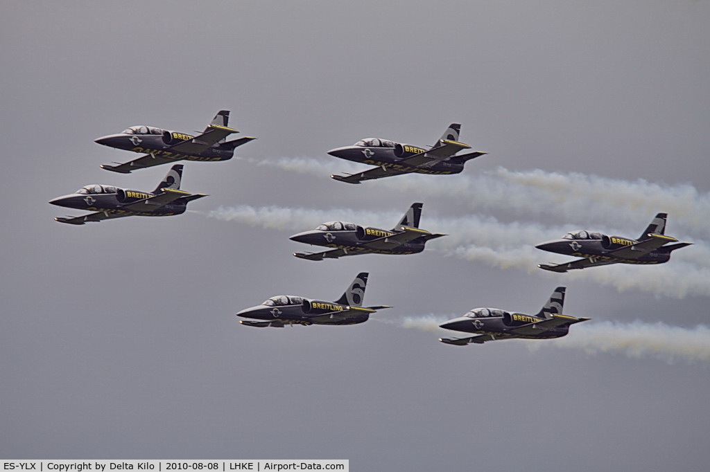 ES-YLX, Aero L-39 Albatros C/N 432905, Private - Breitling Jet Team