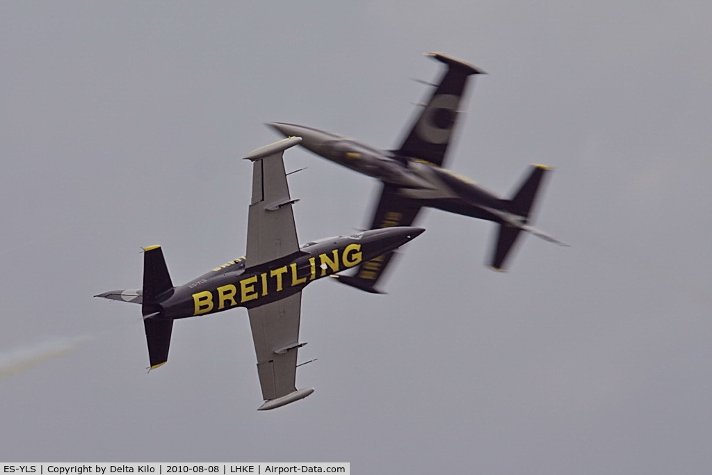 ES-YLS, Aero L-39 Albatros C/N 691881, Private - Breitling Jet Team