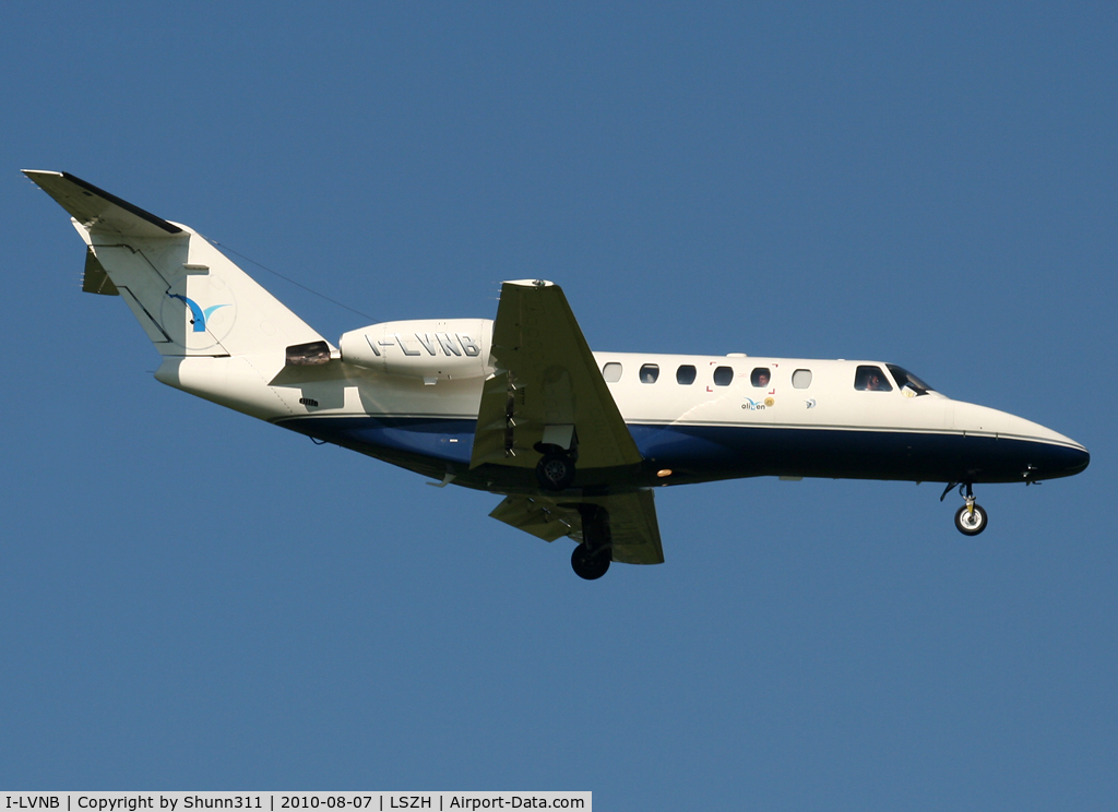 I-LVNB, 2002 Cessna 525A CitationJet CJ2 C/N 525A-0073, Landing rwy 14