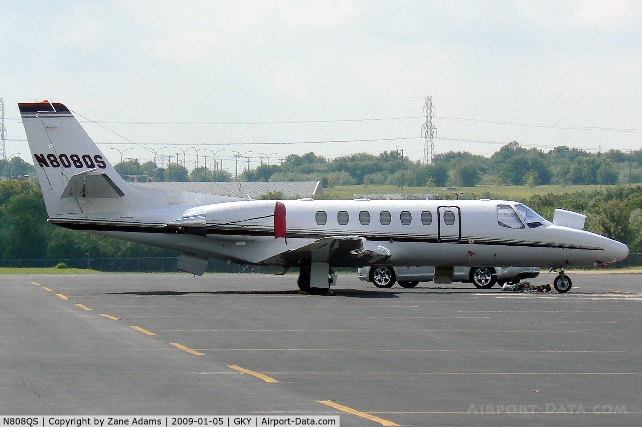 N808QS, 2002 Cessna 560 Citation Encore C/N 560-0619, At Arlington Municipal