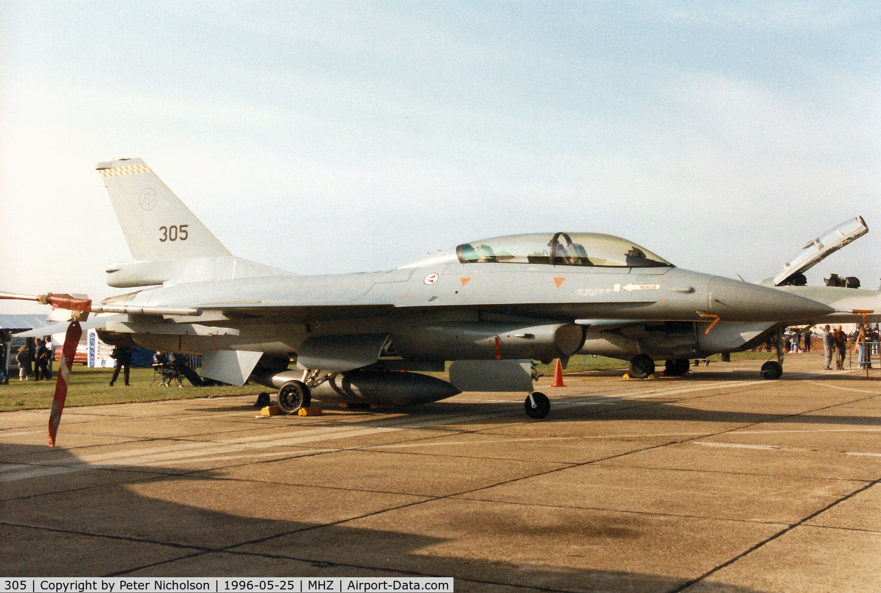 305, General Dynamics F-16BM Fighting Falcon C/N 6L-5, F-16 Falcon of 332 Skv Royal Norwegian Air Force before Mid-Life Update on display at the 1996 RAF Mildenhall Air Fete.