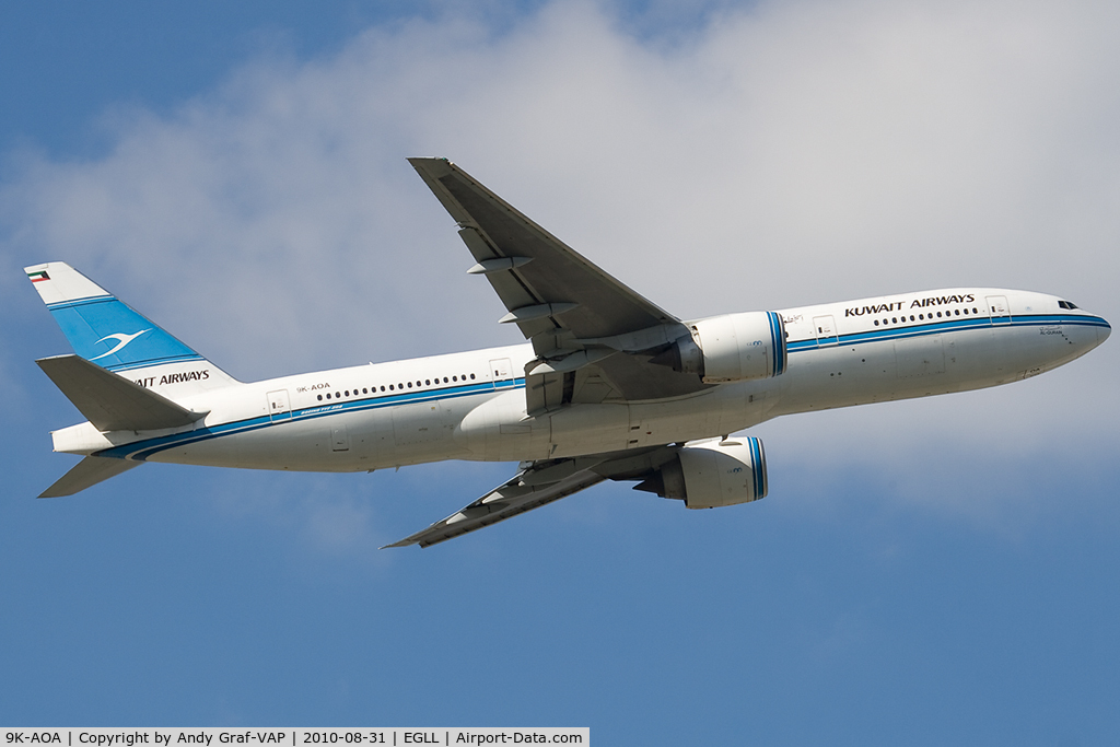 9K-AOA, 1998 Boeing 777-269/ER C/N 28743, Kuwait Airways 777-200