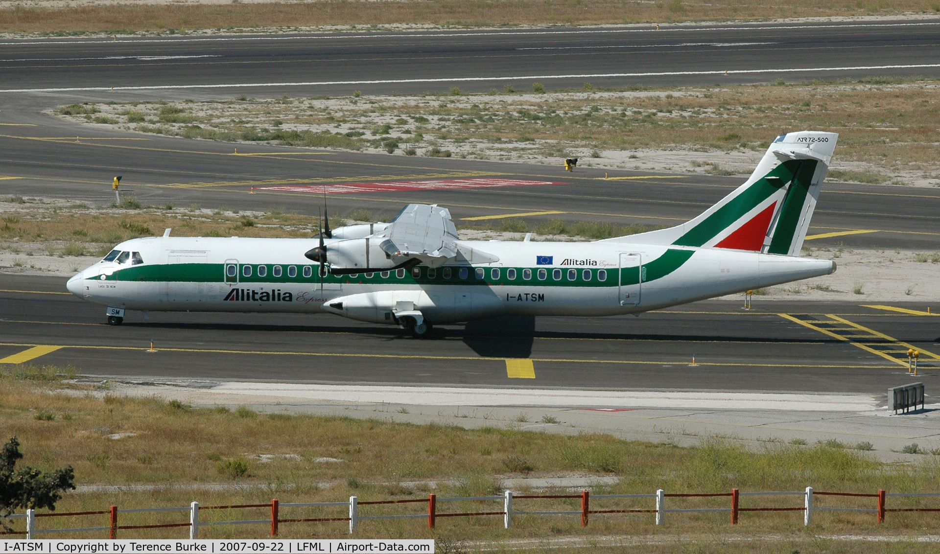 I-ATSM, 2002 ATR 72-212A C/N 702, Marseille for RNY 32R