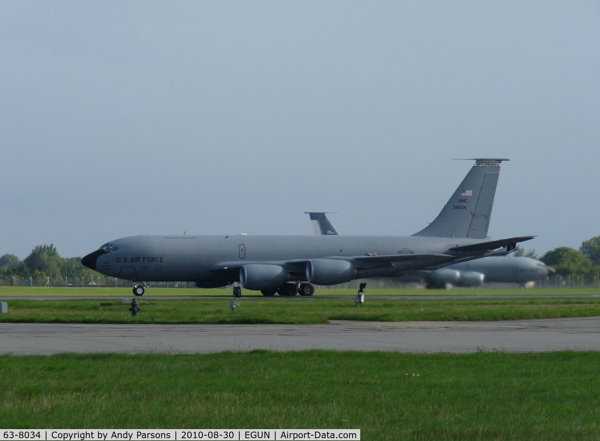 63-8034, Boeing KC-135R Stratotanker C/N 18651, 22 Arw Kc135 departing Mildenhall