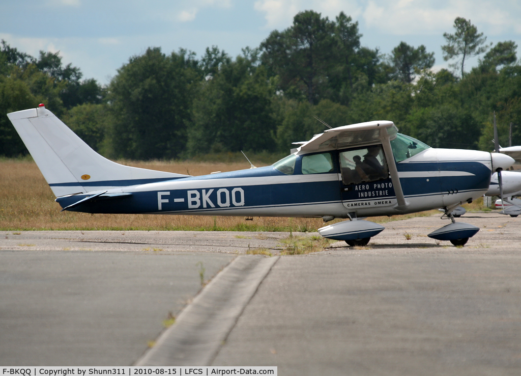 F-BKQQ, Cessna 182E Skylane C/N 18253793, Additional titles only on right side...