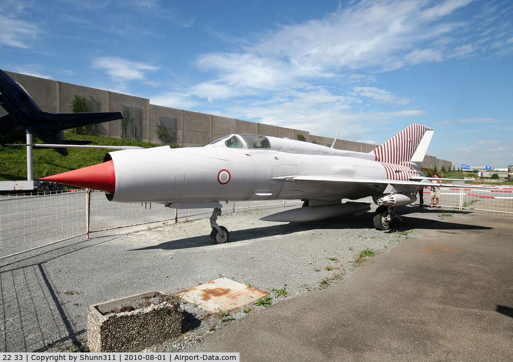 22 33, Mikoyan-Gurevich MiG-21SPS C/N 94A5202, S/n 94A5202 - Preserved MiG-21SPS @ Sinsheim Museum...
