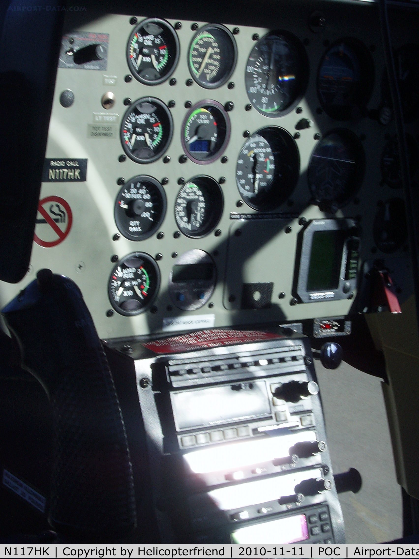 N117HK, 1997 Bell 206B JetRanger III C/N 4462, Cockpit area