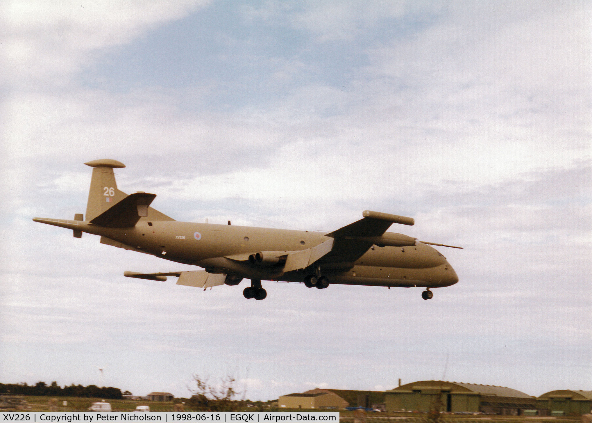 XV226, 1968 Hawker Siddeley Nimrod MR.2 C/N 8001, Nimrod MR.2 of the Kinloss Maritime Reconnaissance Wing landing on Runway 08 at RAF Kinloss in the Summer of 1998.