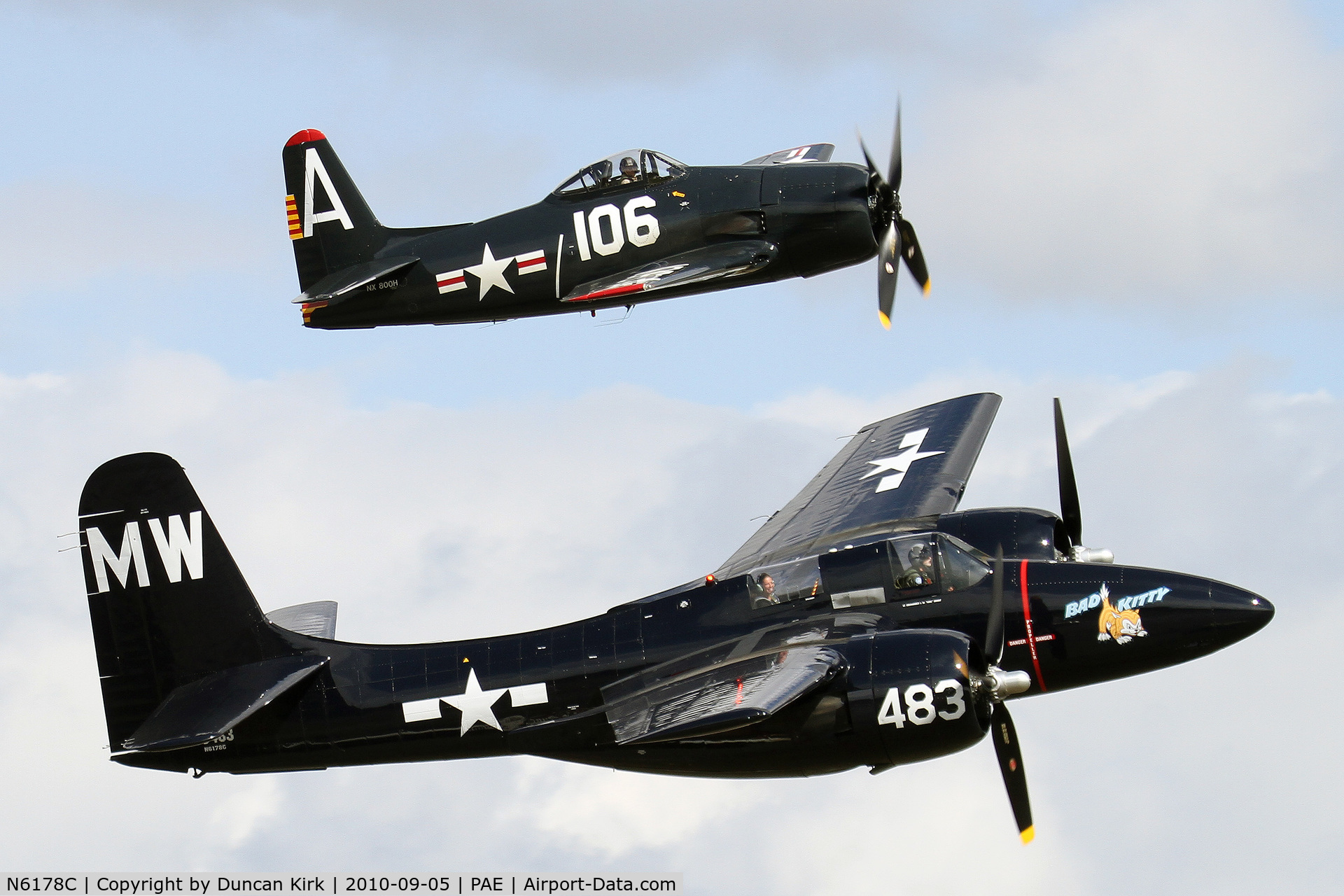 N6178C, Grumman F7F-3 Tigercat C/N C.225, A Tiger Cat and a Bear Cat (NX800H) make an impressive flyby