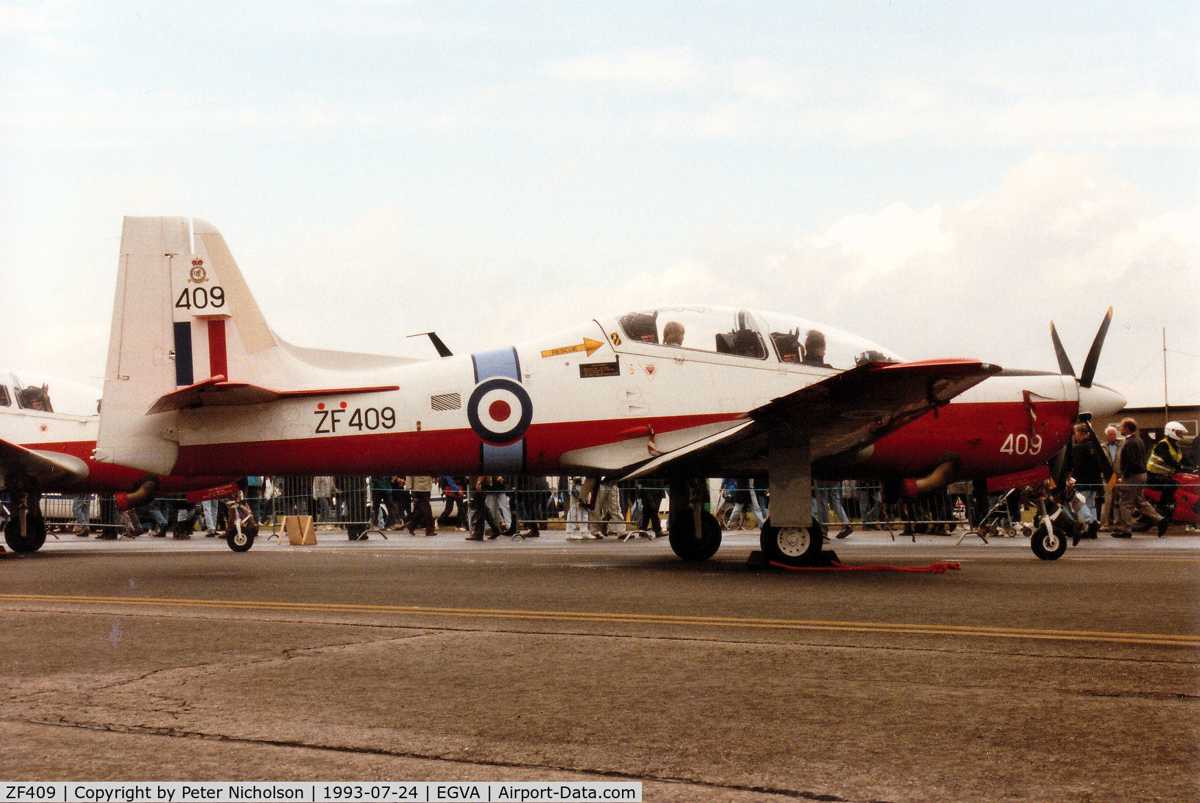 ZF409, 1992 Short S-312 Tucano T1 C/N S128/T99, Tucano T.1, callsign Cranwell 69, of 3 Flying Training School on display at the 1993 Intnl Air Tattoo at RAF Fairford.