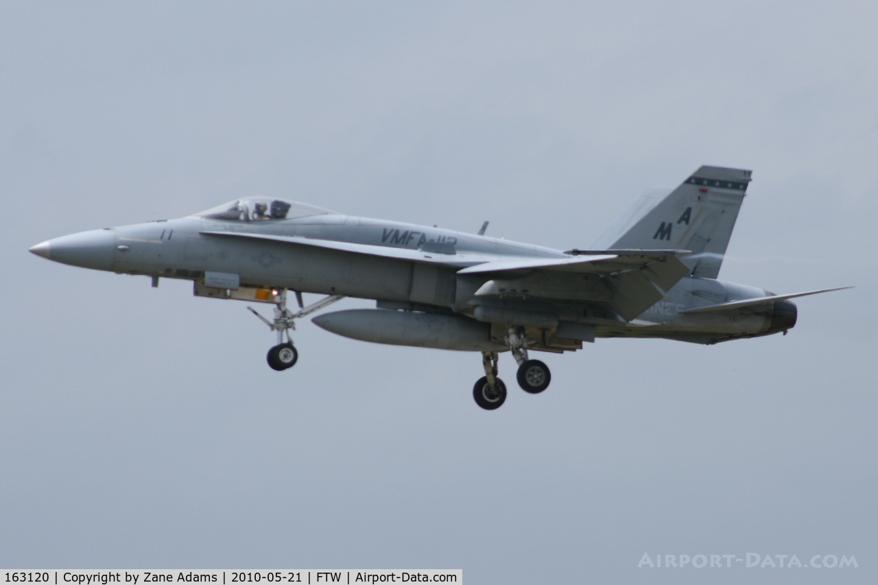163120, McDonnell Douglas F/A-18A Hornet C/N 0520/A431, Arriving at the 2010 Cowtown Warbird Roundup - Meacham Field - Fort Worth, TX