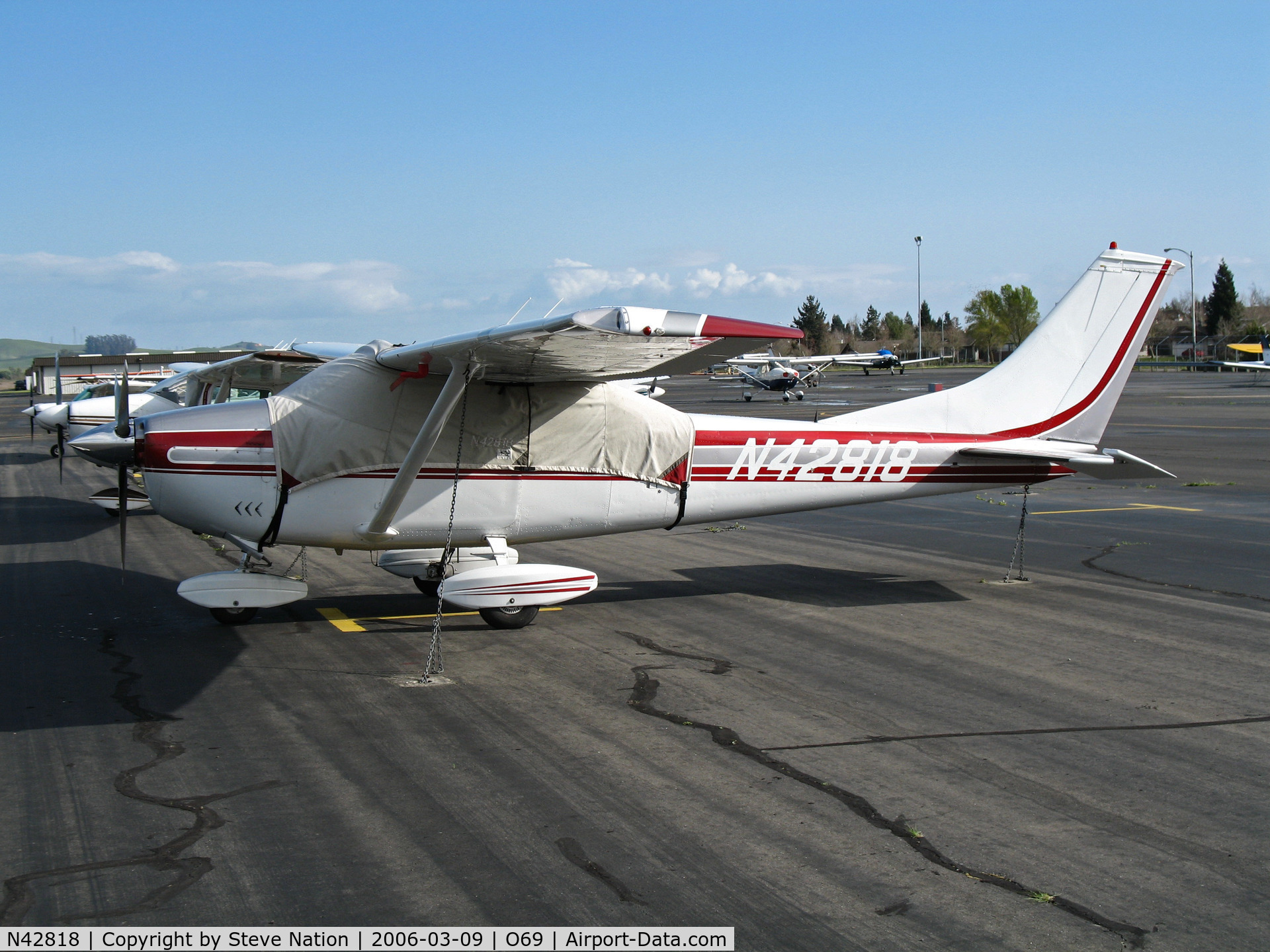 N42818, 1968 Cessna 182L Skylane C/N 18259203, Locally-based 1968 Cessna 182L @ Petaluma, CA