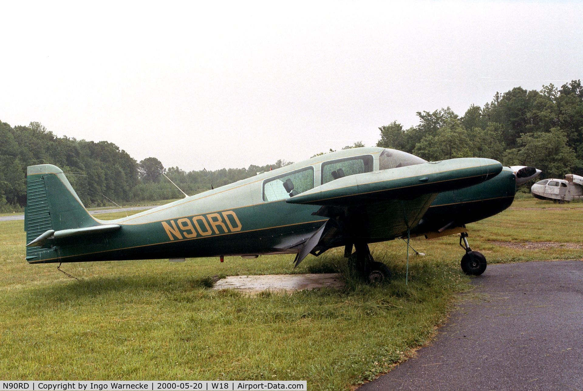 N90RD, 1968 Navion Rangemaster H C/N NAV-4-2519, Navion Rangemaster H at Suburban Airport, Laurel MD